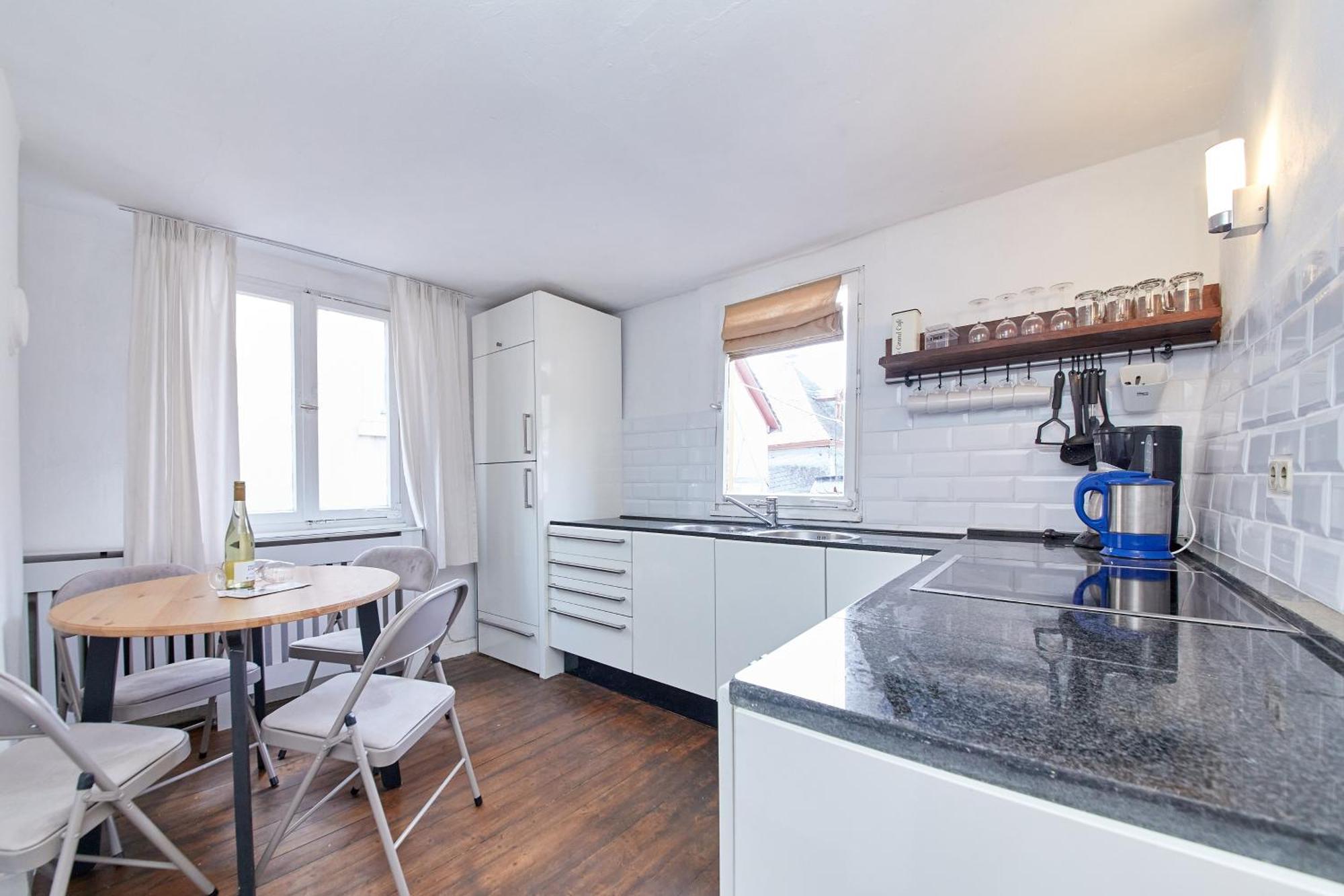Berntraube Apartment แบร์นคาสเทล-คืสท์ ภายนอก รูปภาพ
